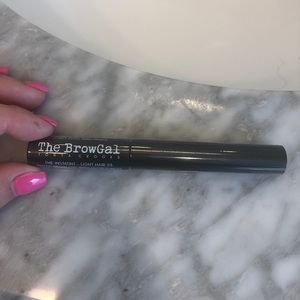 The Brow Gal tinted brow gel in light